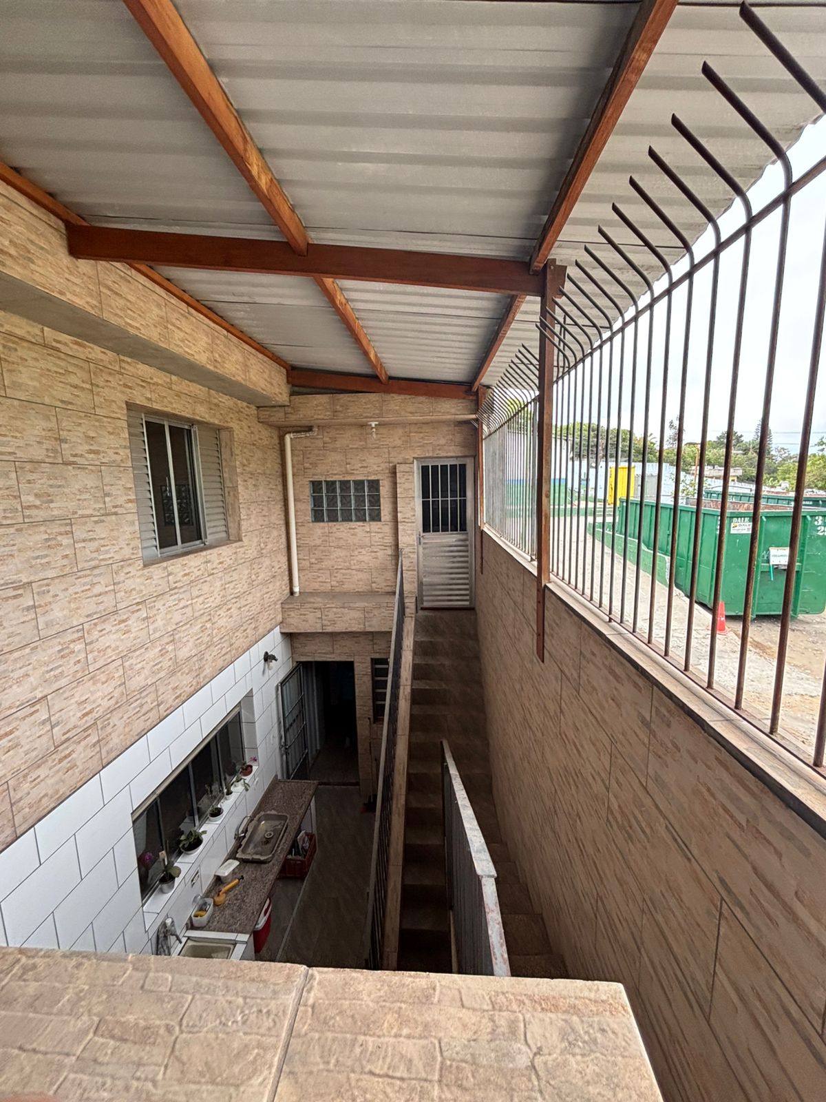 Imagem Casa com 3 Quartos à Venda, 300 m² em Jardim das Rosas (Zona Leste) - São Paulo