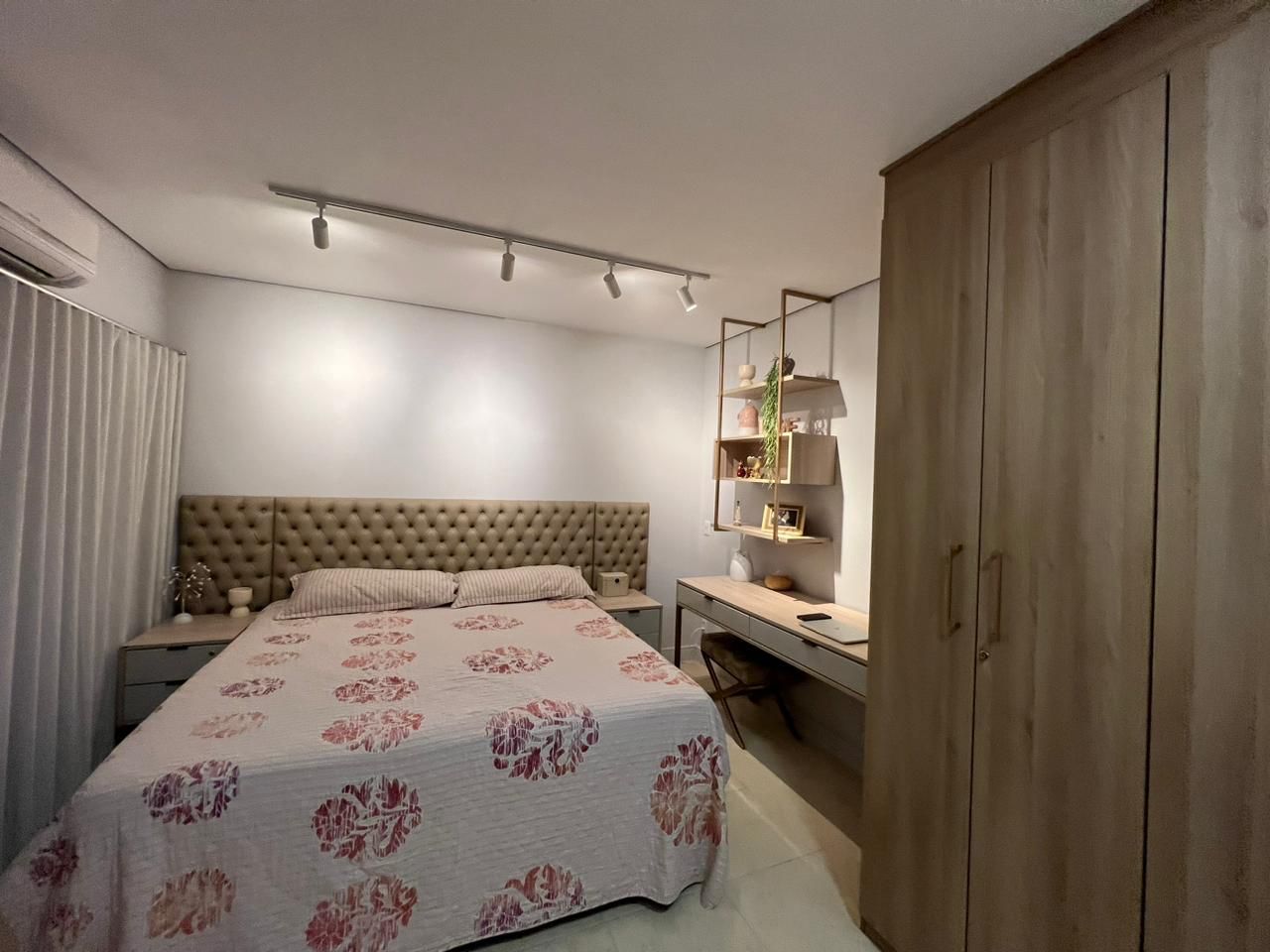Imagem Apartamento com 3 Quartos à Venda, 127 m²em Umarizal - Belém Imagem Apartamento com 3 Quartos à Venda, 127 m²em Umarizal - Belém