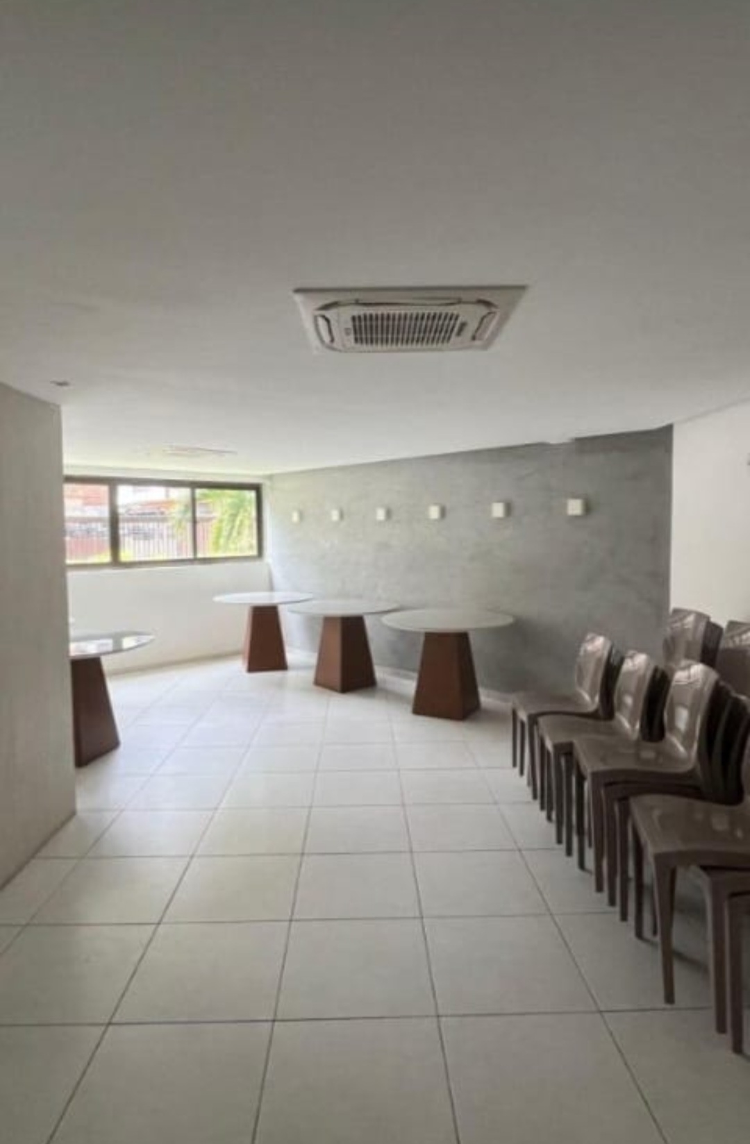 Imagem Apartamento com 2 Quartos para Alugar, 44 m² em Boa Viagem - Recife