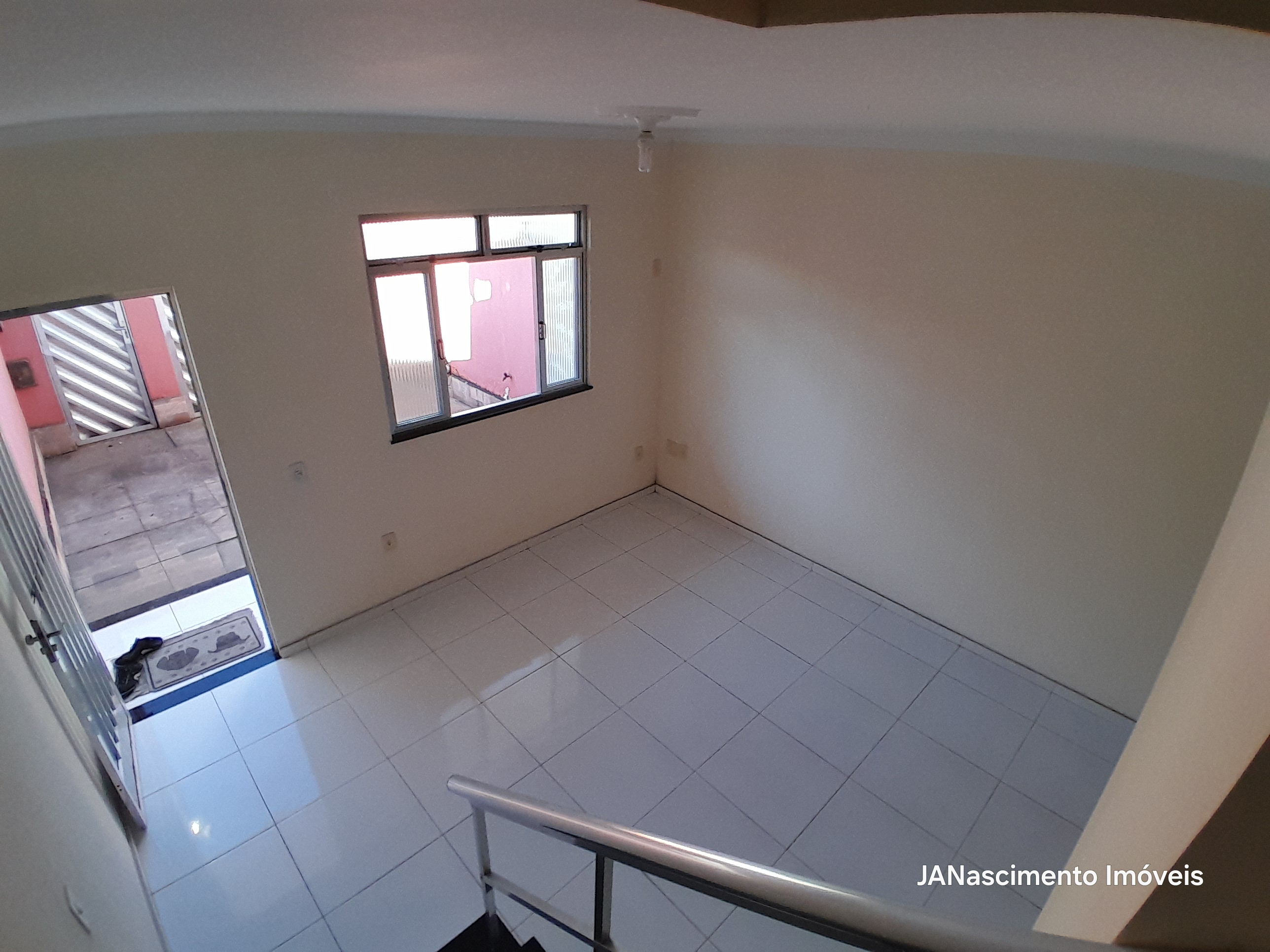 Imagem Casa de Condomínio com 2 Quartos à Venda, 87 m² em Bangu - Rio de Janeiro Imagem Casa de Condomínio com 2 Quartos à Venda, 87 m² em Bangu - Rio de Janeiro