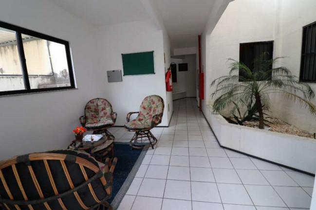 Imagem Apartamento com 3 Quartos à Venda, 70 m²em Presidente Kennedy - Fortaleza