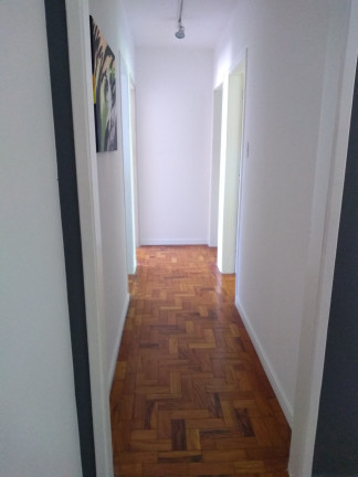 Imagem Apartamento com 3 Quartos à Venda, 64 m² em Rio Branco - Porto Alegre Imagem Apartamento com 3 Quartos à Venda, 64 m² em Rio Branco - Porto Alegre