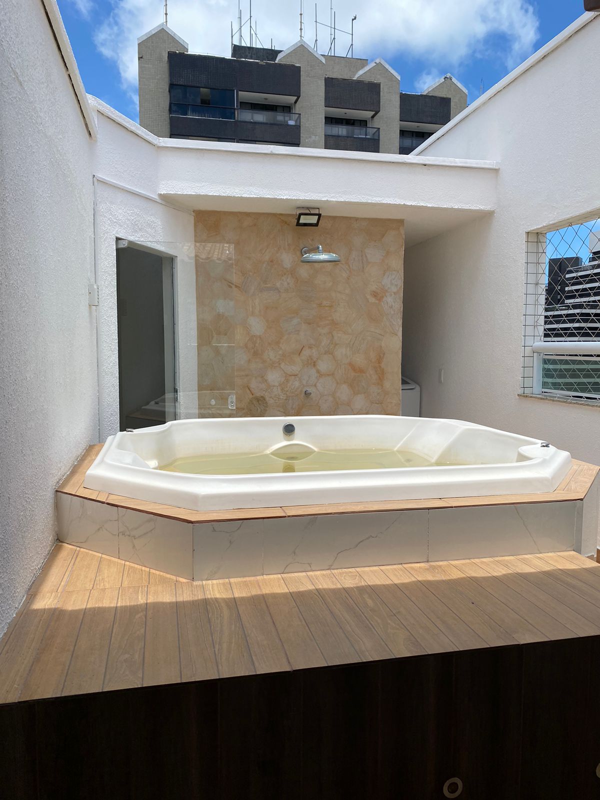 Imagem Casa de Condomínio com 5 Quartos à Venda, 252 m² em Cidade Alpha - Eusébio Imagem Casa de Condomínio com 5 Quartos à Venda, 252 m² em Cidade Alpha - Eusébio