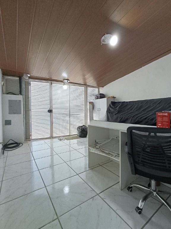 Imagem Casa com 2 Quartos à Venda, 70 m² em Vila Cloris - Belo Horizonte Imagem Casa com 2 Quartos à Venda, 70 m² em Vila Cloris - Belo Horizonte