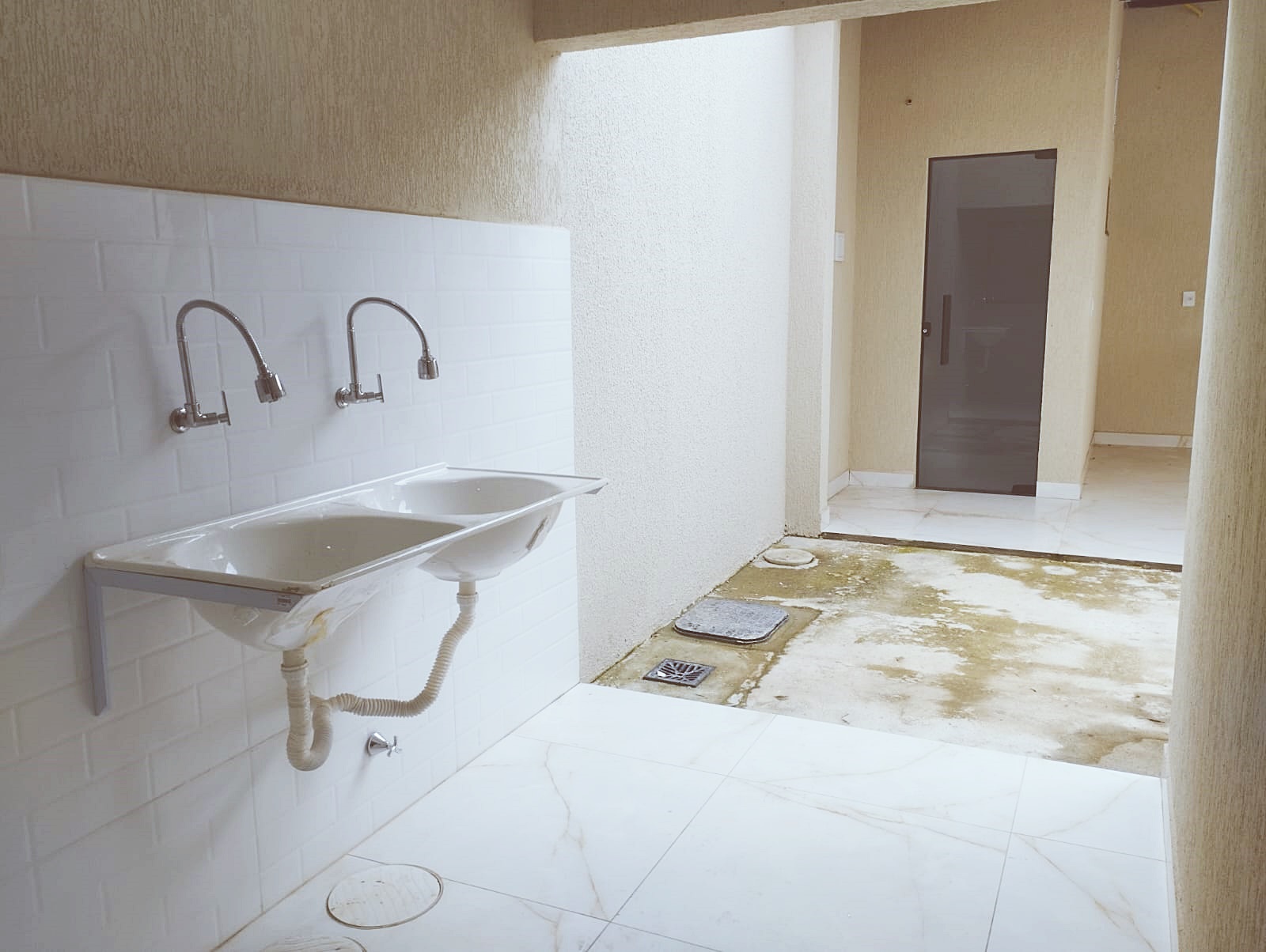 Imagem Casa com 3 Quartos à Venda, 144 m²em Ceilândia Norte (Ceilândia) - Brasília