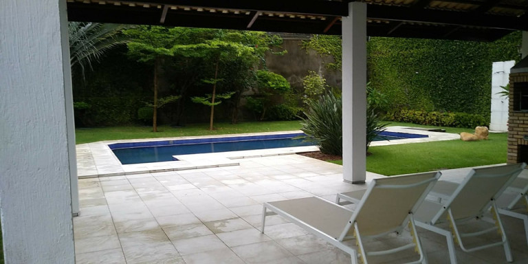 Imagem Sobrado com 4 Quartos à Venda,  em De Lourdes - Fortaleza
