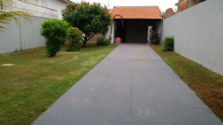 Imagem Casa com 3 Quartos à Venda, 180 m² em Vila Jardim Celina - Bauru Imagem Casa com 3 Quartos à Venda, 180 m² em Vila Jardim Celina - Bauru