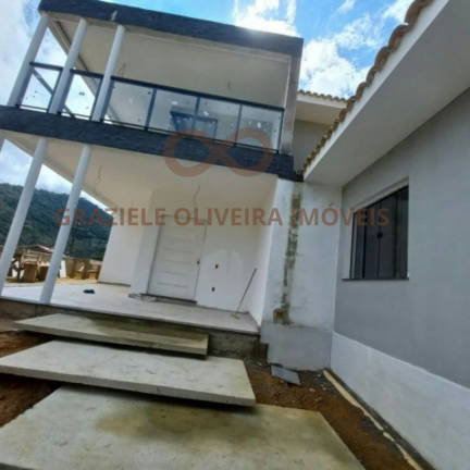 Casa com 5 Quartos à Venda, 600 m² em Golfe - Teresópolis
