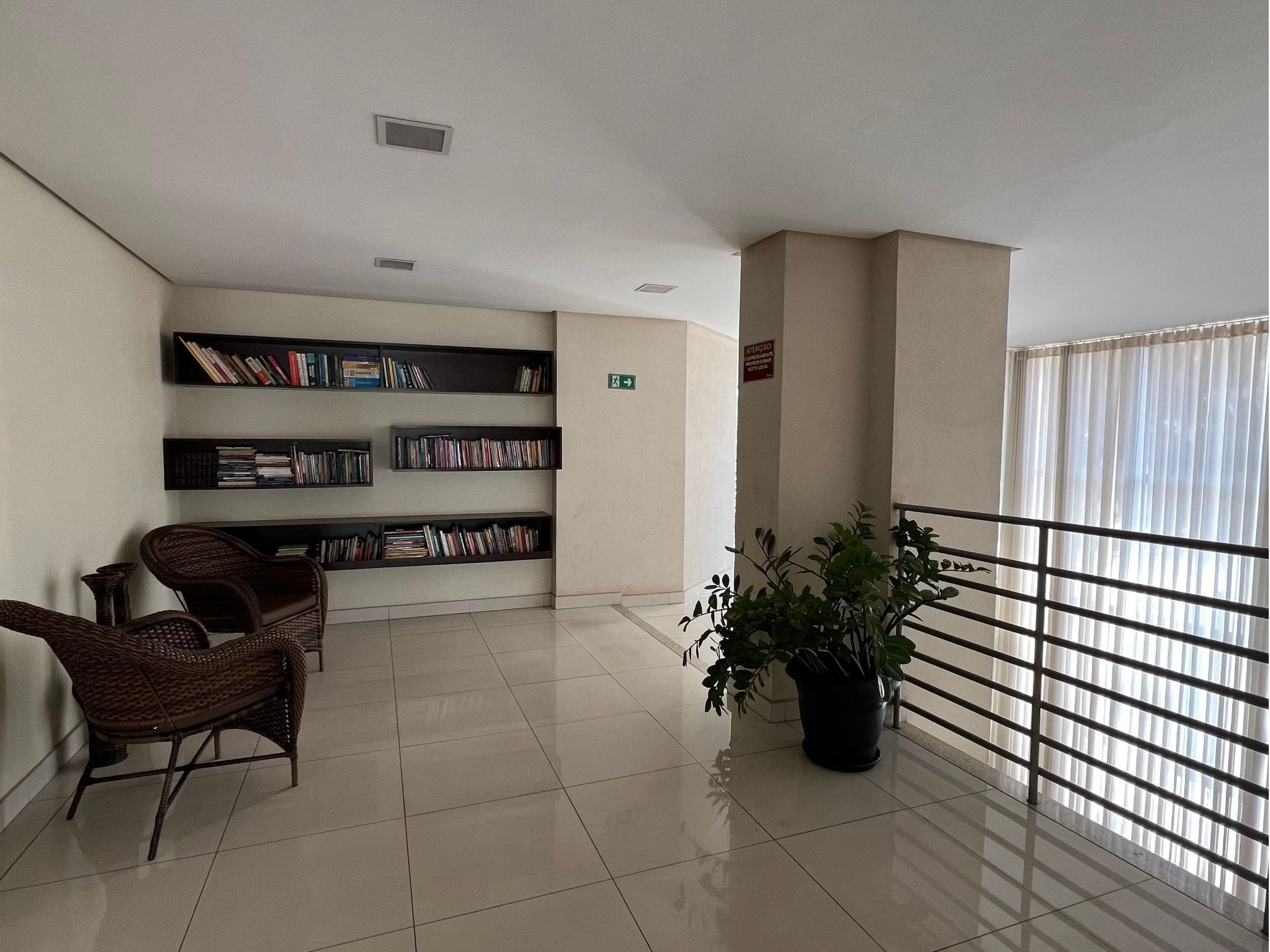 Imagem Apartamento com 2 Quartos à Venda, 55 m²em Vila Rosa - Goiânia