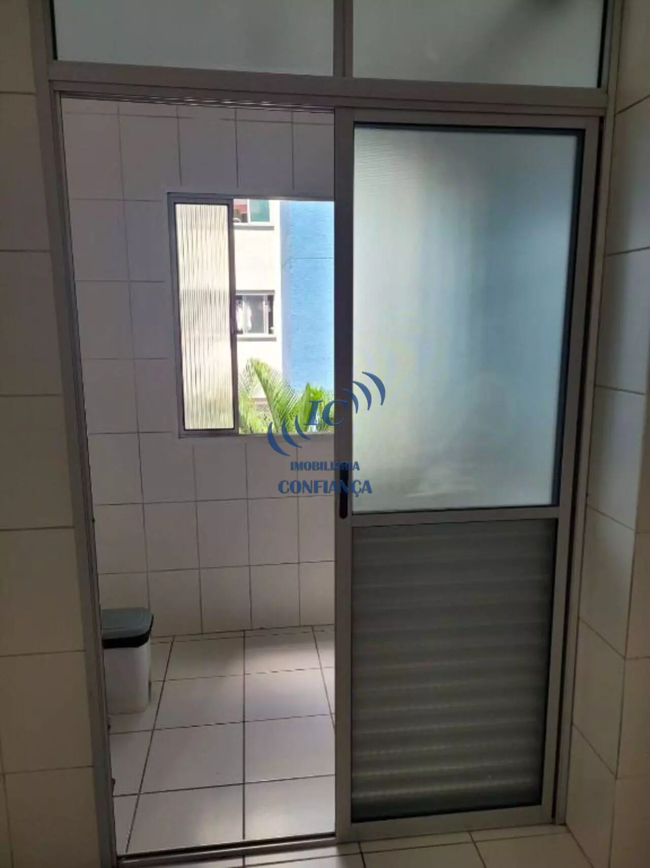 Imagem Apartamento com 3 Quartos para Alugar, 56 m²em Vila Carrão - São Paulo