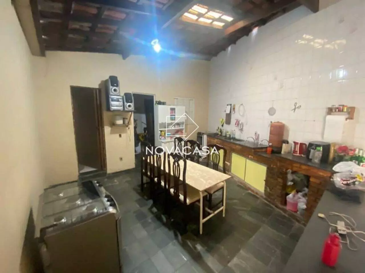 Imagem Casa com 4 Quartos à Venda, 222 m² em Planalto - Belo Horizonte