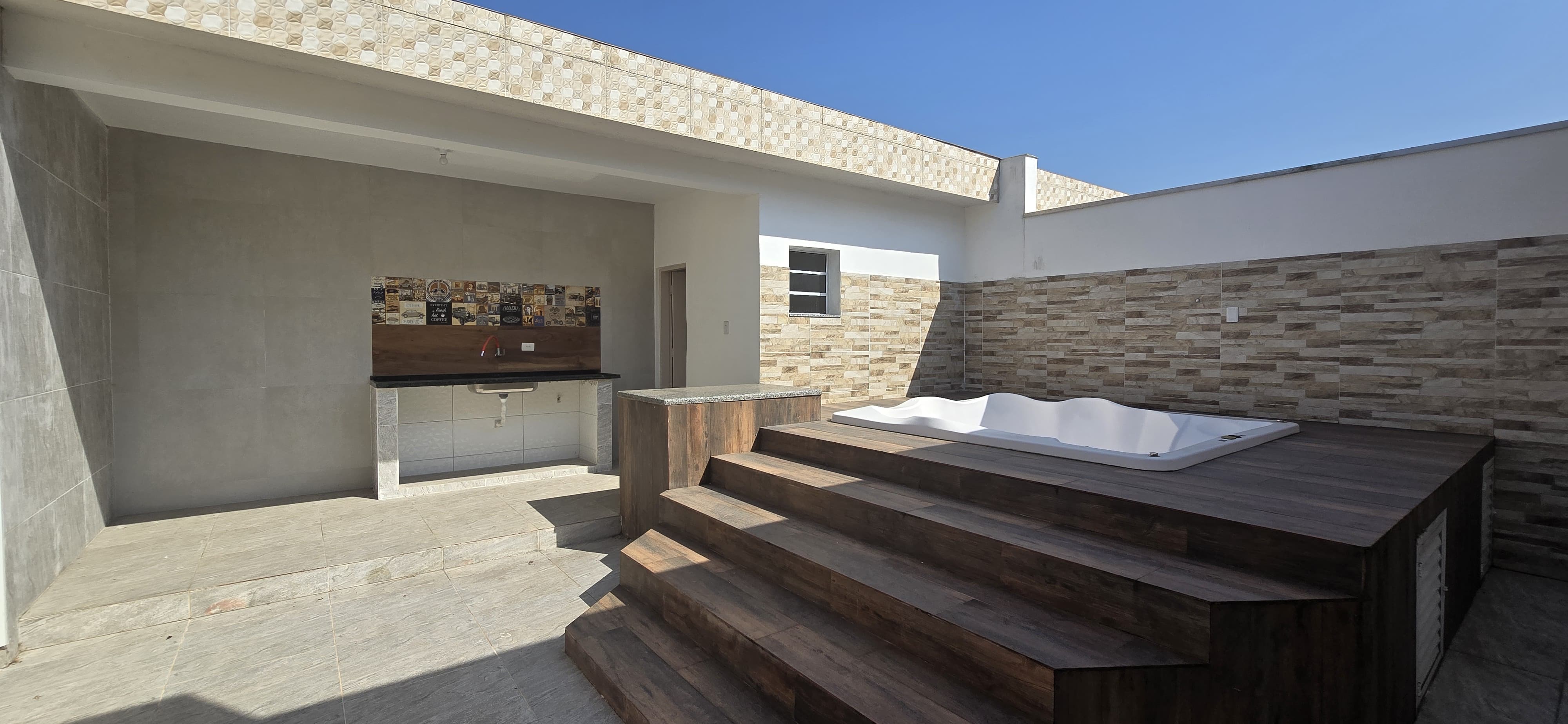 Imagem Casa com 2 Quartos à Venda, 98 m²em Jardim Mosteiro - Itanhaém Imagem Casa com 2 Quartos à Venda, 98 m²em Jardim Mosteiro - Itanhaém