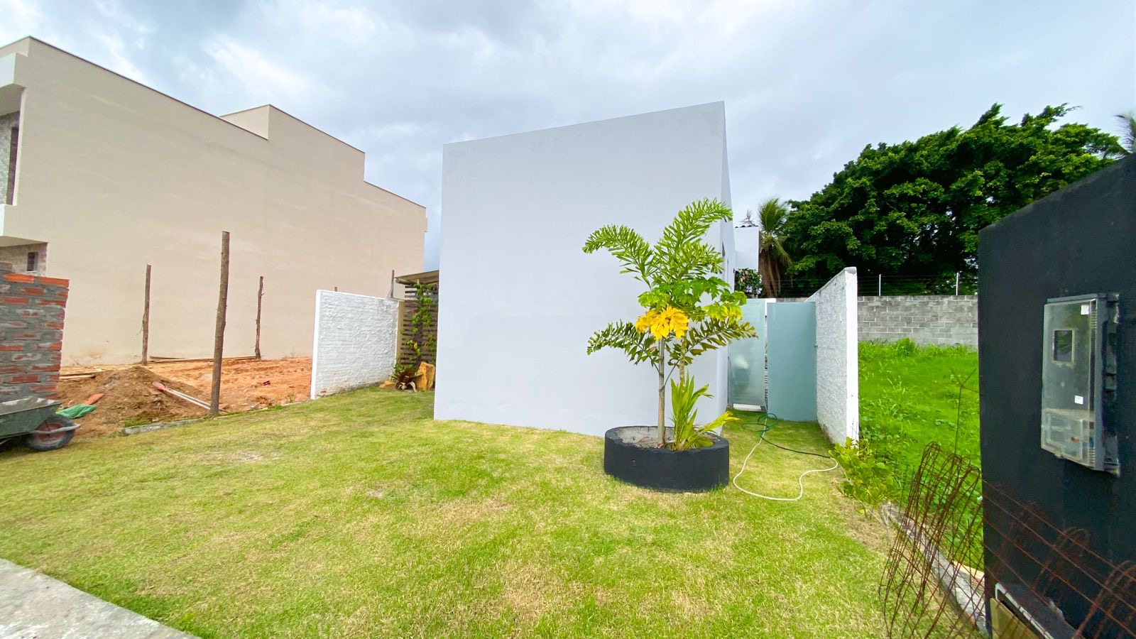 Imagem Casa de Condomínio com 2 Quartos à Venda ou Locação, 165 m²em Vila de Abrantes (Abrantes) - Camaçari Imagem Casa de Condomínio com 2 Quartos à Venda ou Locação, 165 m²em Vila de Abrantes (Abrantes) - Camaçari
