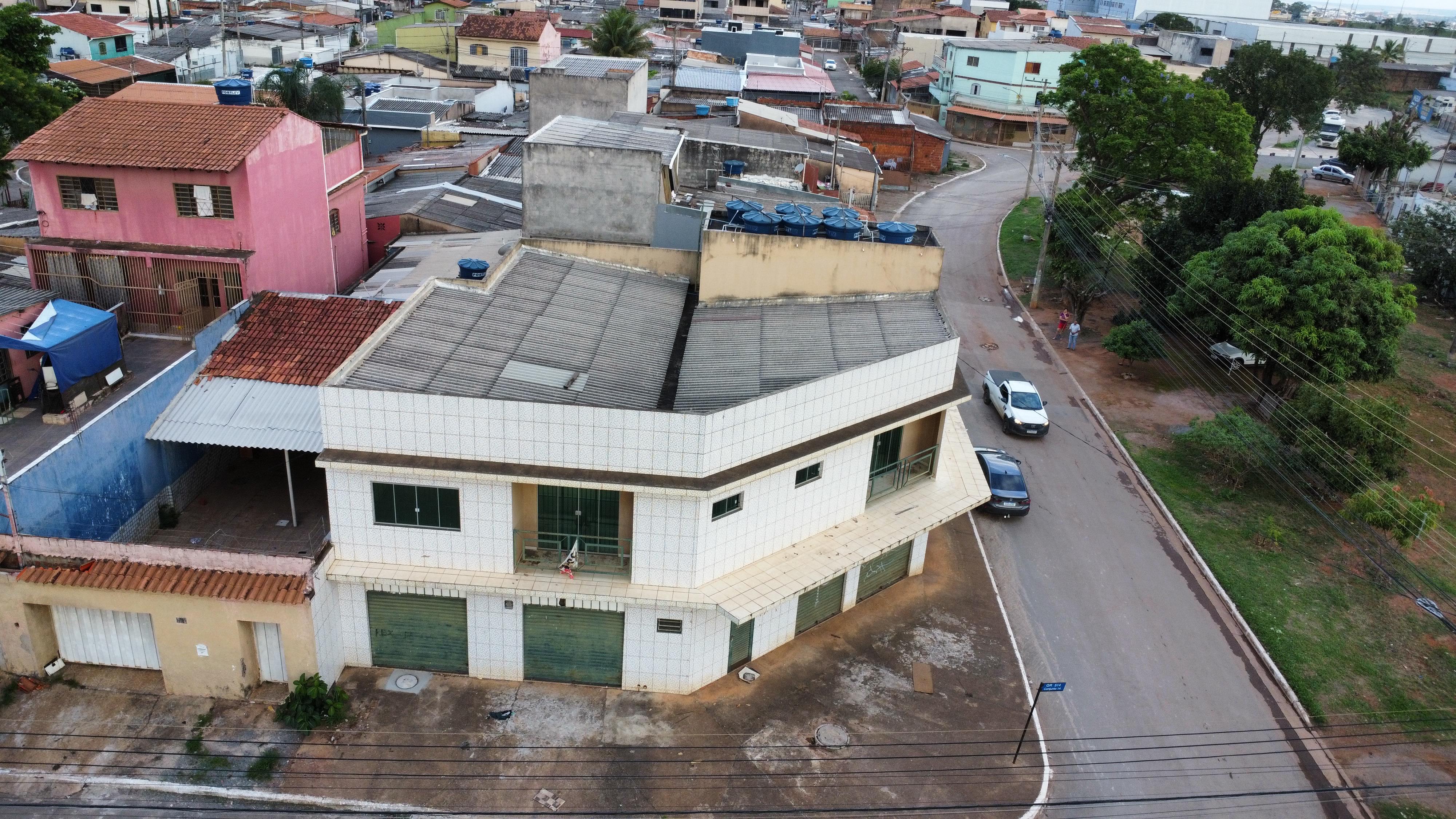 Imagem Ponto Comercial à Venda, 195 m²em Samambaia Sul (Samambaia) - Brasília