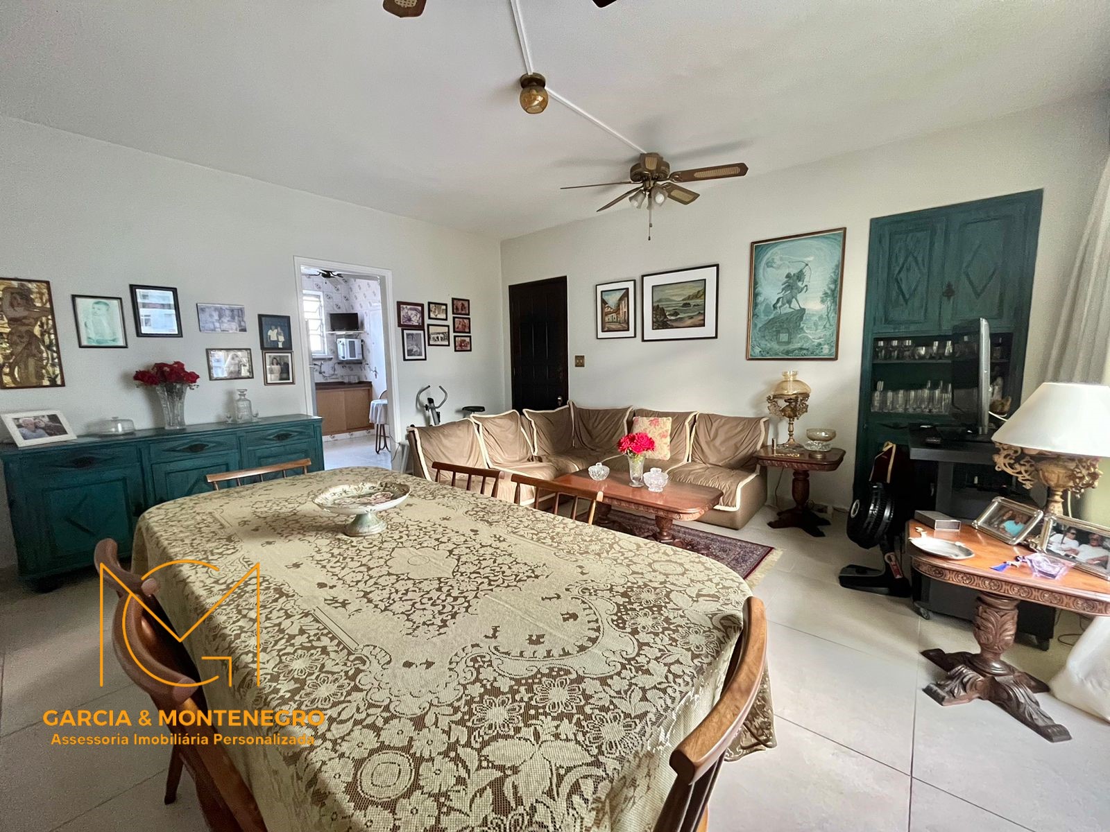 Imagem Apartamento com 2 Quartos à Venda, 110 m²em Pompéia - Santos