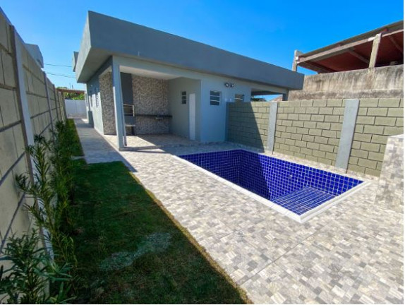 Imagem Casa com 2 Quartos à Venda, 74 m² em Bal Tupy - Itanhaém