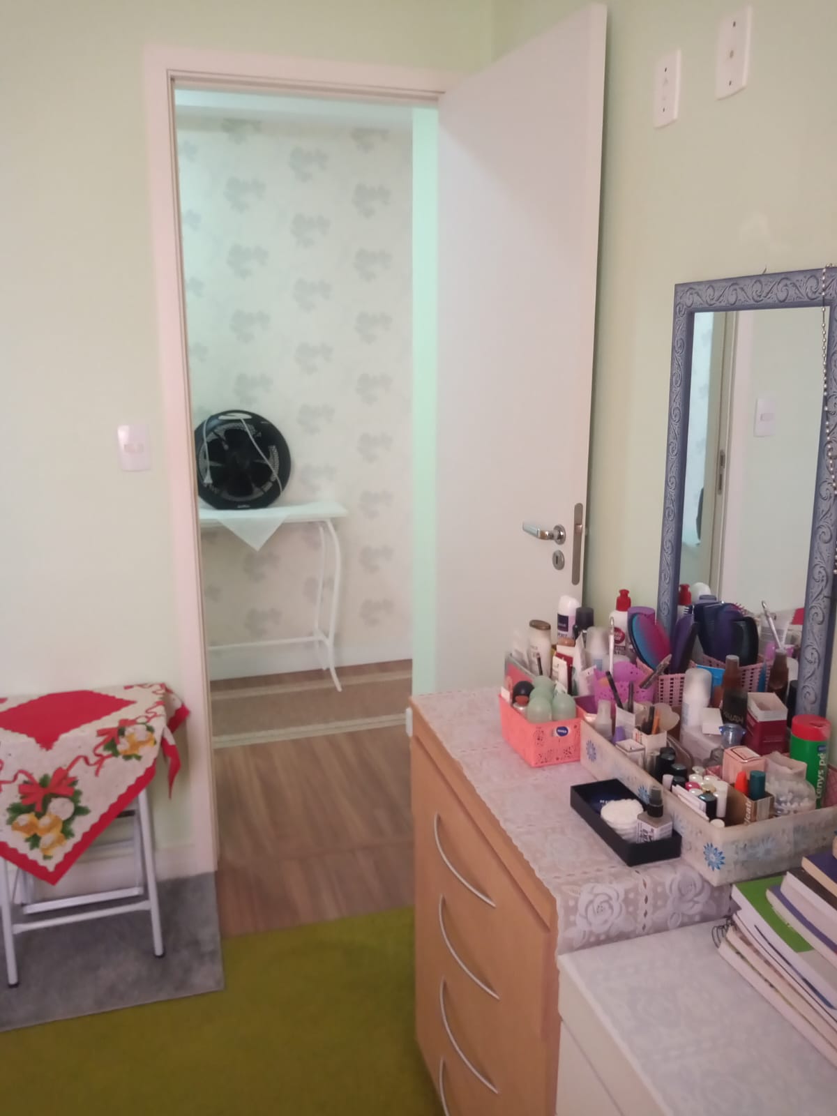 Imagem Apartamento com 2 Quartos à Venda, 49 m²em Vila Cosmopolita - São Paulo