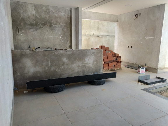 Imagem Sobrado com 5 Quartos à Venda, 273 m² em Residencial Goiânia Golfe Clube - Goiânia Imagem Sobrado com 5 Quartos à Venda, 273 m² em Residencial Goiânia Golfe Clube - Goiânia