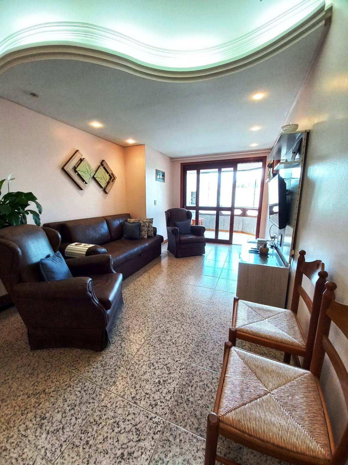 Imagem Apartamento com 2 Quartos à Venda, 101 m²em Centro - Tramandaí
