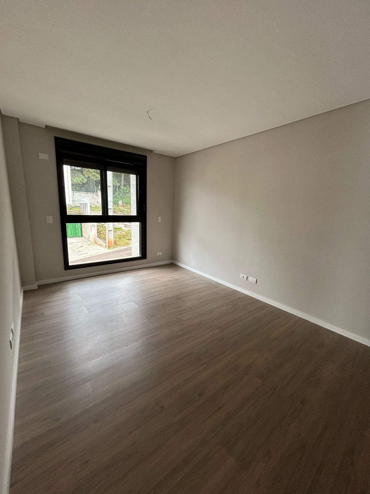 Imagem Casa de Condomínio com 3 Quartos à Venda, 214 m² em Santa Cândida - Curitiba Imagem Casa de Condomínio com 3 Quartos à Venda, 214 m² em Santa Cândida - Curitiba