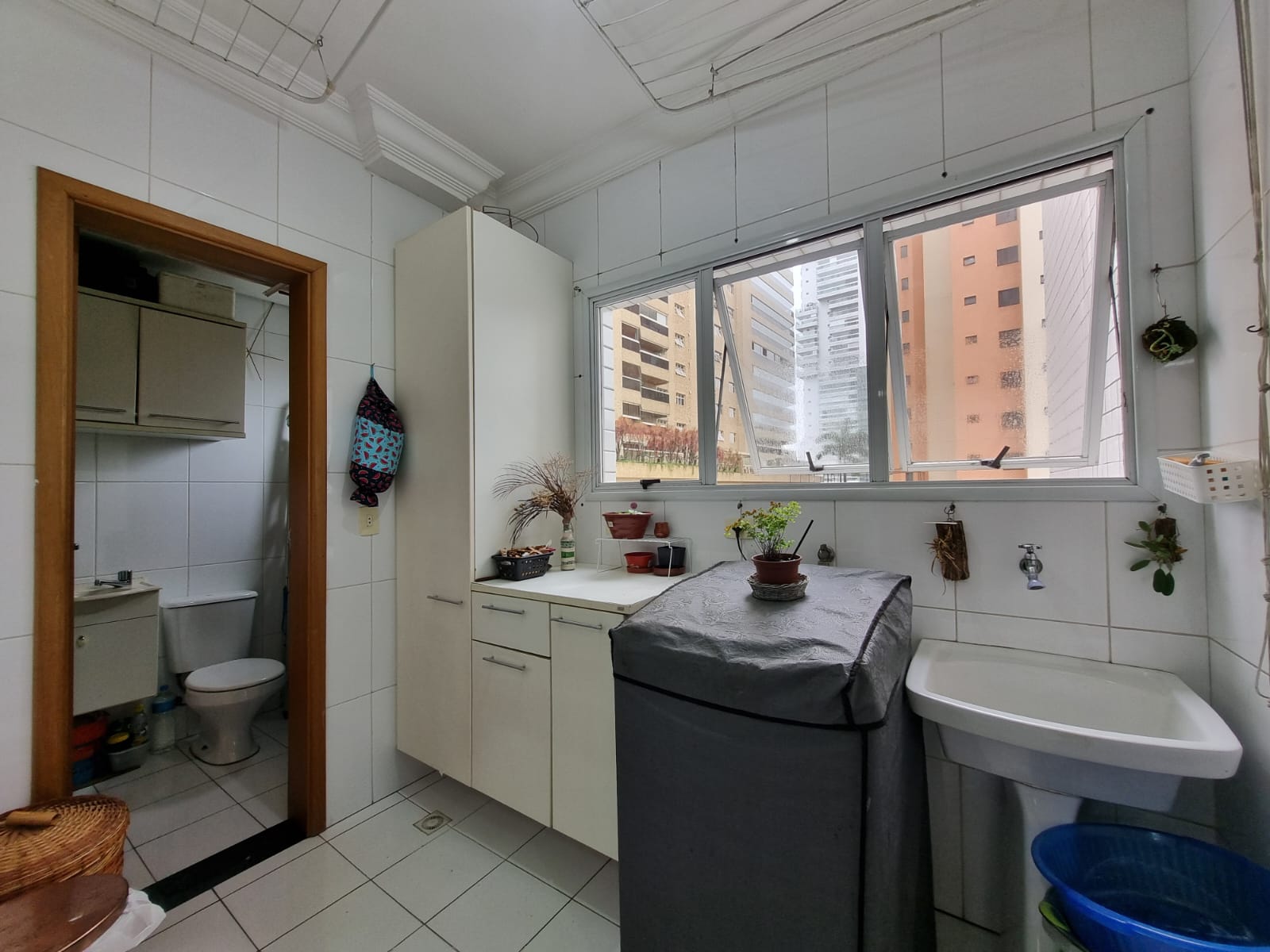 Imagem Apartamento com 3 Quartos à Venda, 114 m²em Embaré - Santos