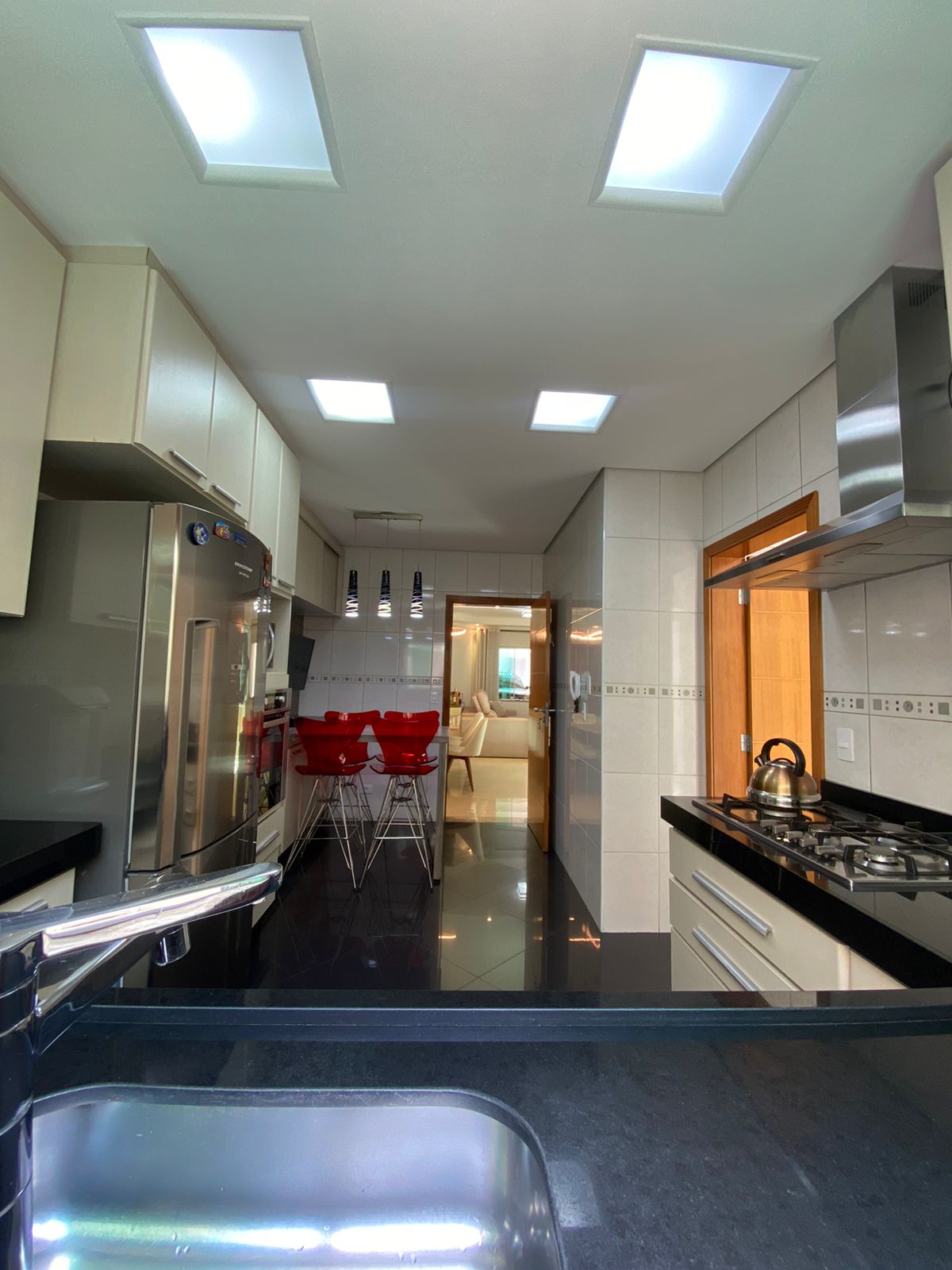 Imagem Sobrado com 3 Quartos à Venda, 230 m²em Anchieta - São Bernardo do Campo Imagem Sobrado com 3 Quartos à Venda, 230 m²em Anchieta - São Bernardo do Campo