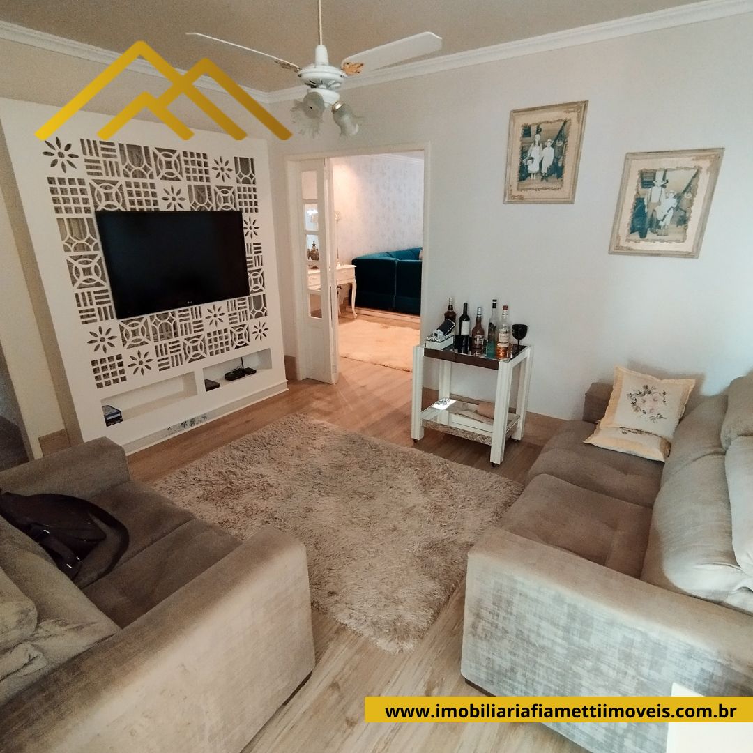 Imagem Casa com 3 Quartos à Venda, 400 m²em centro - Seberi Imagem Casa com 3 Quartos à Venda, 400 m²em centro - Seberi