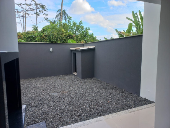 Imagem Sobrado com 3 Quartos à Venda, 101 m² em Bom Retiro - Joinville