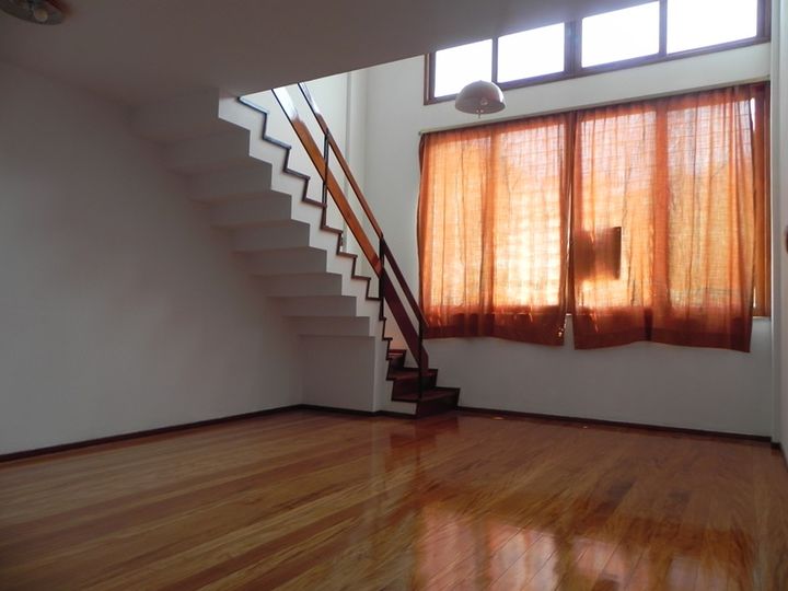 Imagem Apartamento com 1 Quarto à Venda, 37 m² em Várzea&nbsp; - Teresópolis