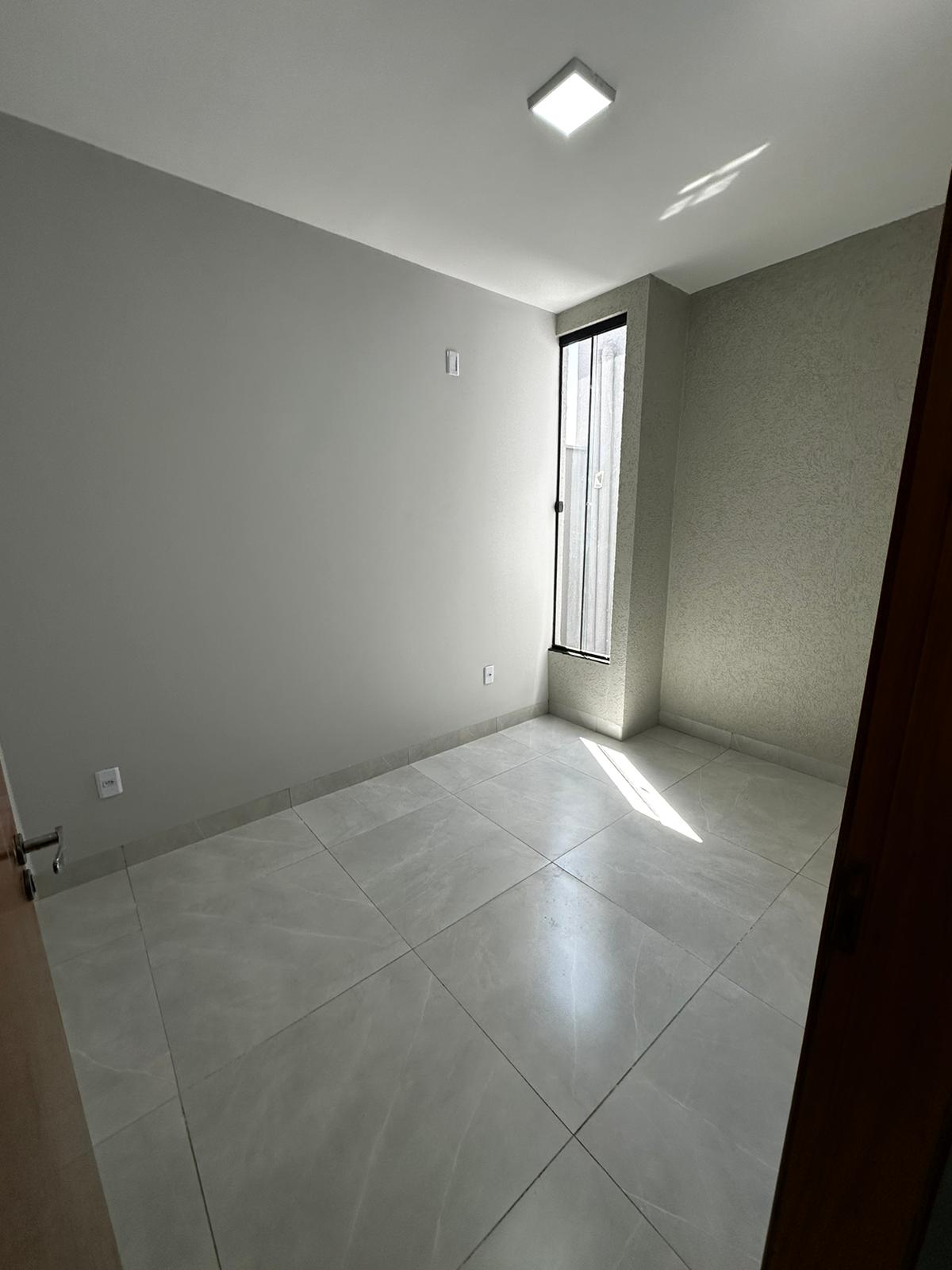Imagem Casa com 3 Quartos à Venda, 99 m²em Setor Santos Dumont - Goiânia Imagem Casa com 3 Quartos à Venda, 99 m²em Setor Santos Dumont - Goiânia