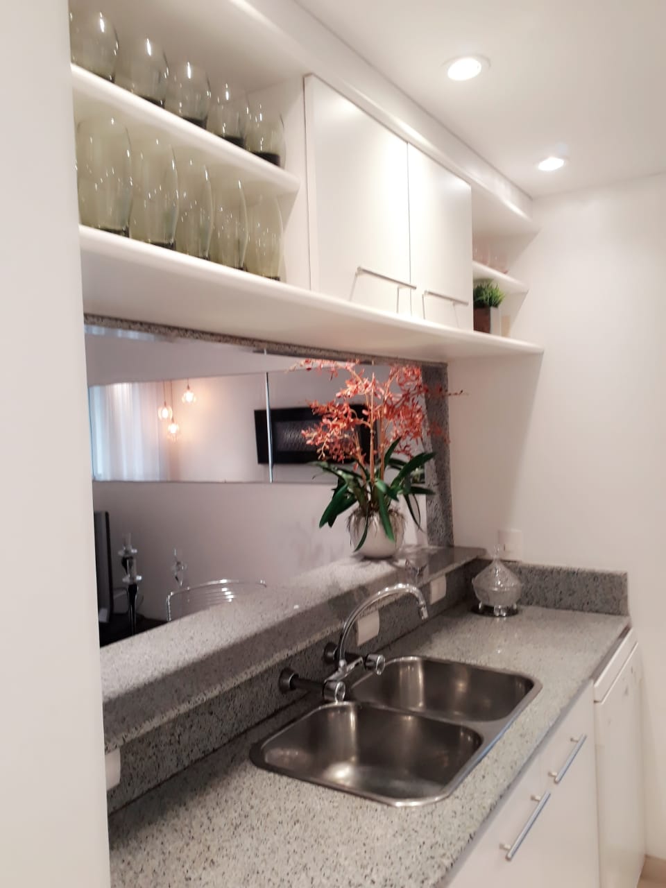 Imagem Apartamento com 2 Quartos para Alugar, 88 m² em Recreio dos Bandeirantes - Rio de Janeiro Imagem Apartamento com 2 Quartos para Alugar, 88 m² em Recreio dos Bandeirantes - Rio de Janeiro