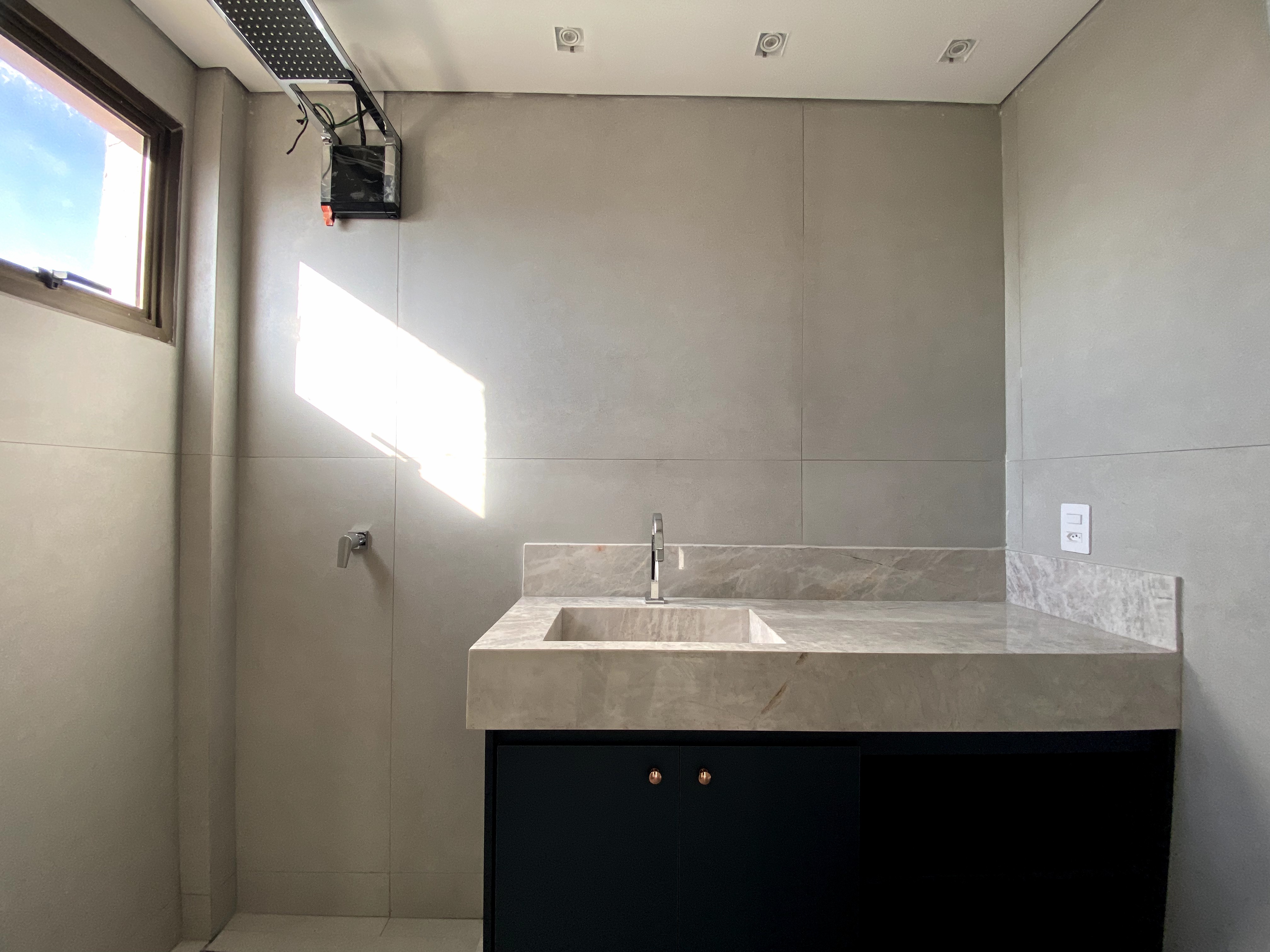 Imagem Apartamento com 4 Quartos à Venda, 216 m²em Martins - Uberlândia Imagem Apartamento com 4 Quartos à Venda, 216 m²em Martins - Uberlândia