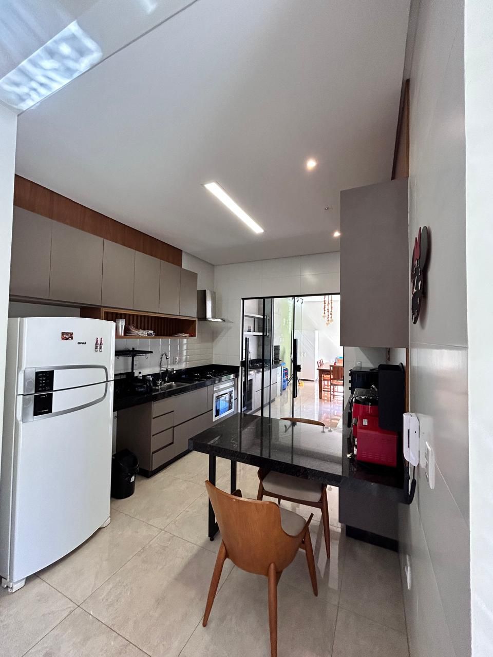 Imagem Casa com 3 Quartos à Venda, 176 m²em Santa Genoveva - Goiânia Imagem Casa com 3 Quartos à Venda, 176 m²em Santa Genoveva - Goiânia
