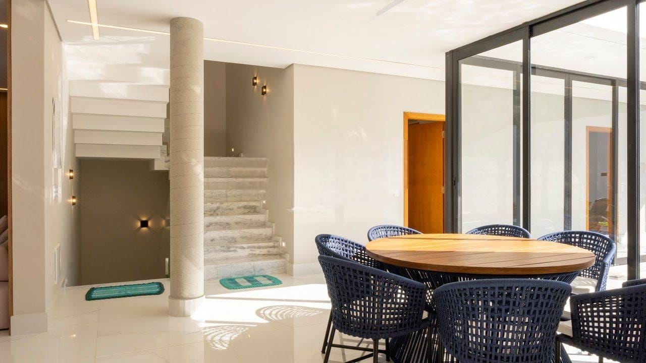 Imagem Casa de Condomínio com 4 Quartos à Venda, 401 m²em Quintas do Ingaí - Santana de Parnaíba Imagem Casa de Condomínio com 4 Quartos à Venda, 401 m²em Quintas do Ingaí - Santana de Parnaíba