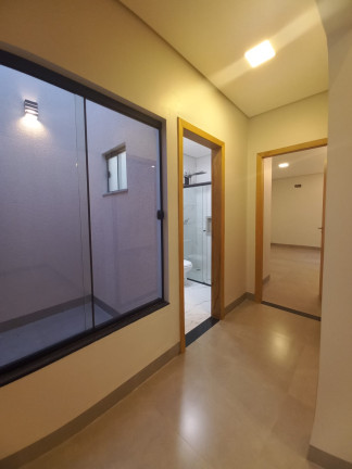 Imagem Casa com 3 Quartos à Venda, 250 m² em Centro - Barreiras Imagem Casa com 3 Quartos à Venda, 250 m² em Centro - Barreiras