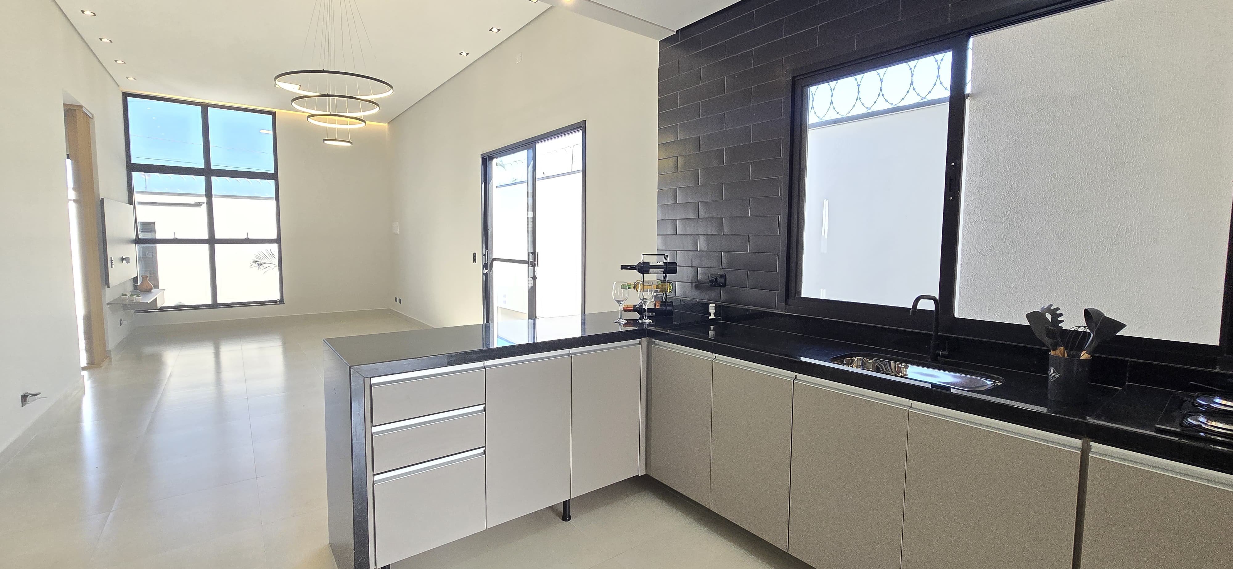 Imagem Casa com 3 Quartos à Venda, 135 m²em Cibratel II - Itanhaém Imagem Casa com 3 Quartos à Venda, 135 m²em Cibratel II - Itanhaém