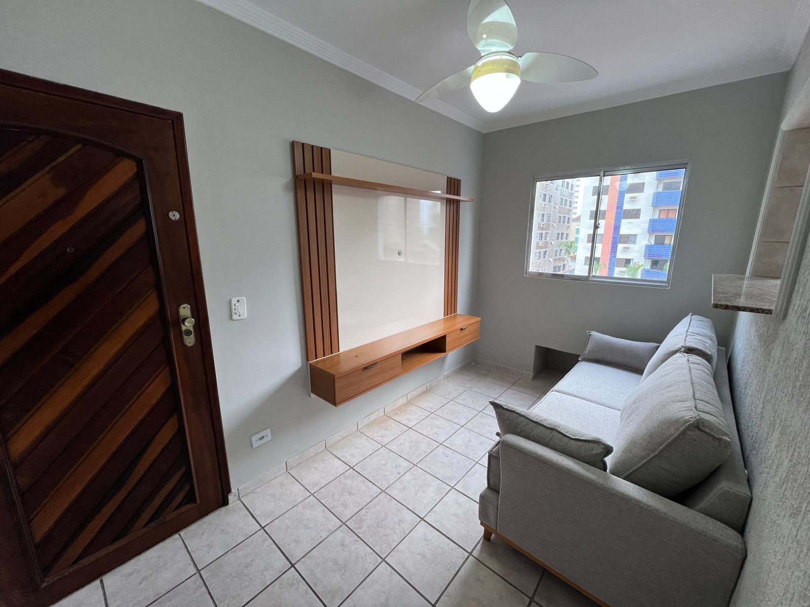Imagem Apartamento com 1 Quarto à Venda, 40 m² em Tupi - Praia Grande Imagem Apartamento com 1 Quarto à Venda, 40 m² em Tupi - Praia Grande