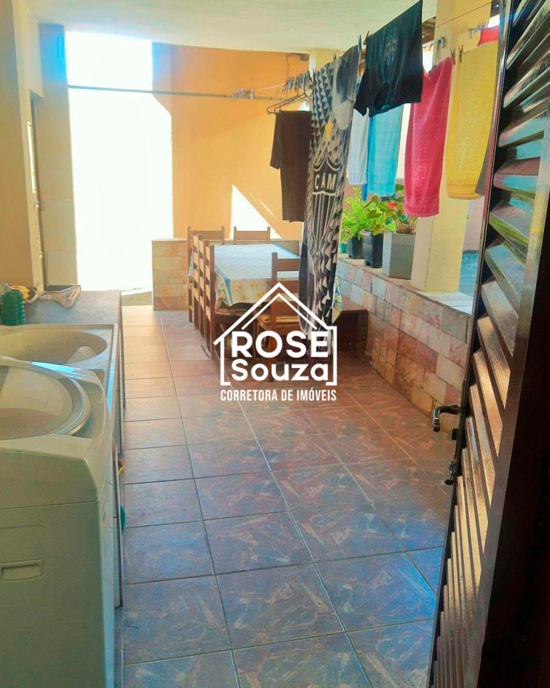 Imagem Casa com 3 Quartos à Venda, 145 m²em Alto dos Pinheiros - Belo Horizonte Imagem Casa com 3 Quartos à Venda, 145 m²em Alto dos Pinheiros - Belo Horizonte