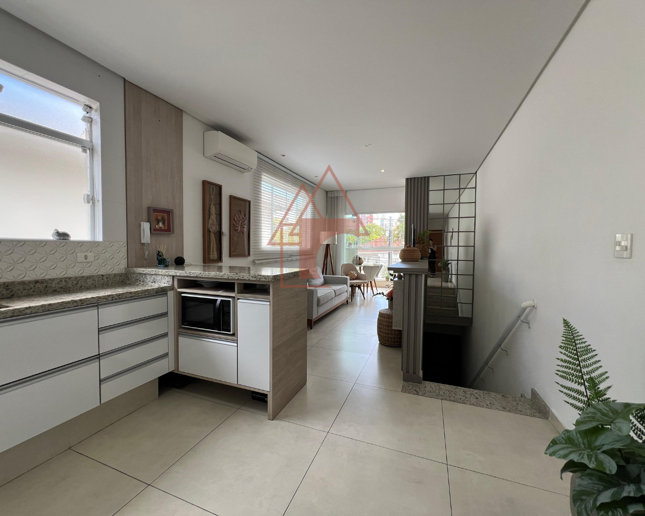 Imagem Casa com 2 Quartos à Venda, 80 m² em Embaré - Santos