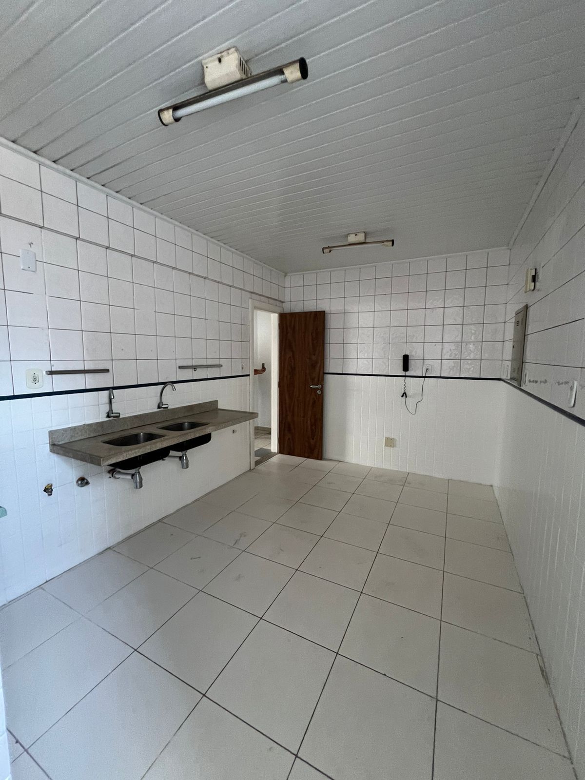 Imagem Apartamento com 3 Quartos à Venda, 150 m²em Umarizal - Belém Imagem Apartamento com 3 Quartos à Venda, 150 m²em Umarizal - Belém