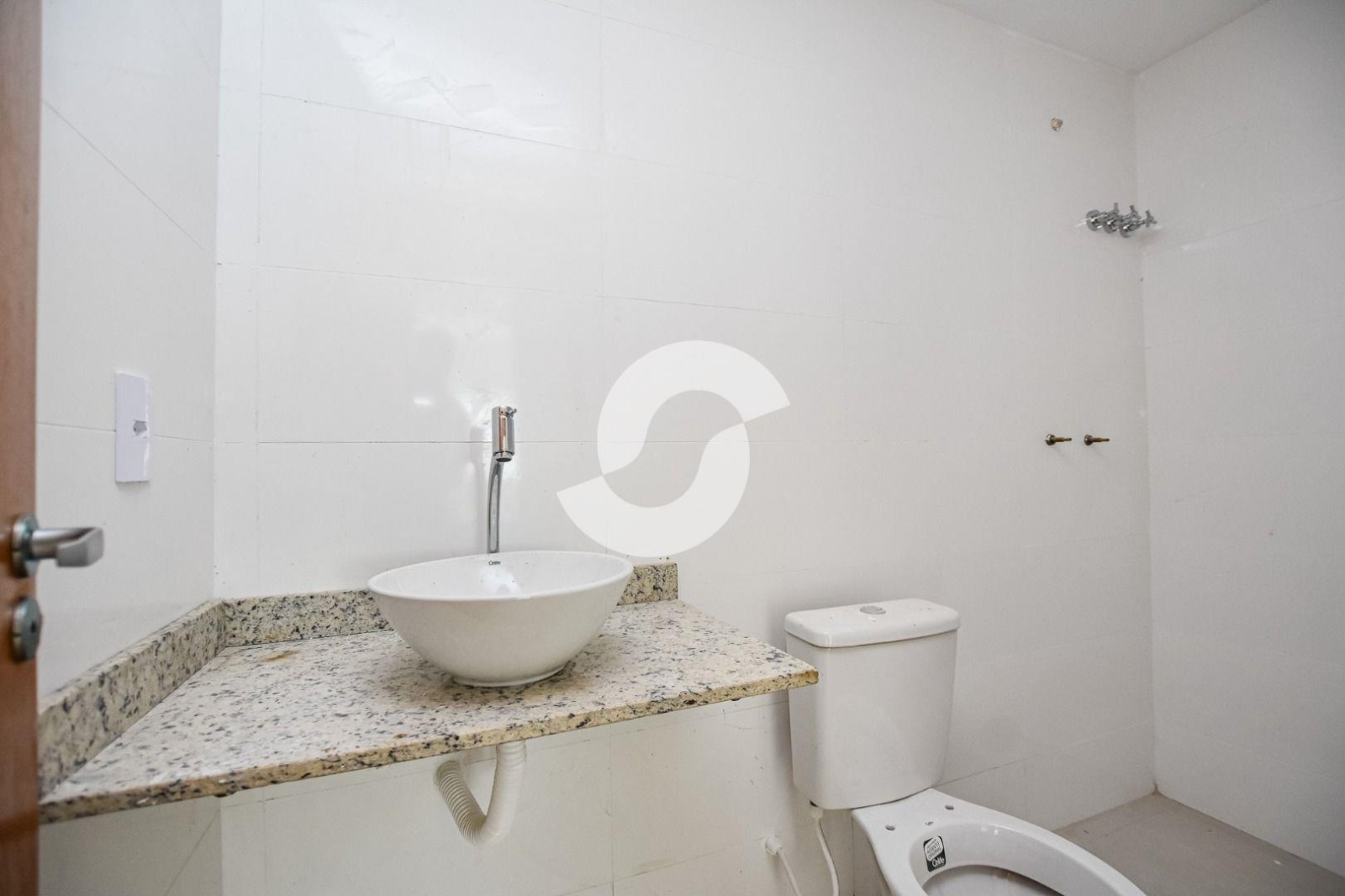 Imagem Apartamento com 2 Quartos à Venda, 76 m² em Piratininga - Niterói Imagem Apartamento com 2 Quartos à Venda, 76 m² em Piratininga - Niterói