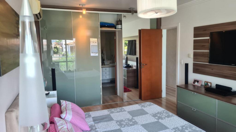 Imagem Casa com 3 Quartos à Venda, 295 m² em Camboinhas - Niterói Imagem Casa com 3 Quartos à Venda, 295 m² em Camboinhas - Niterói