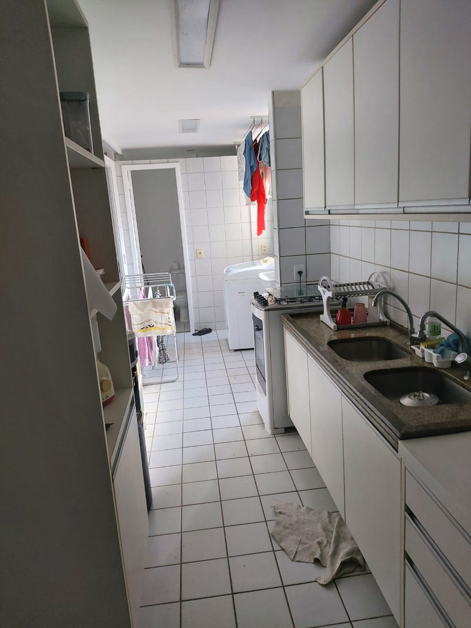 Imagem Apartamento com 3 Quartos à Venda, 125 m²em Encruzilhada - Recife