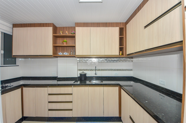 Imagem Casa com 2 Quartos à Venda, 68 m² em Ganchinho - Curitiba Imagem Casa com 2 Quartos à Venda, 68 m² em Ganchinho - Curitiba