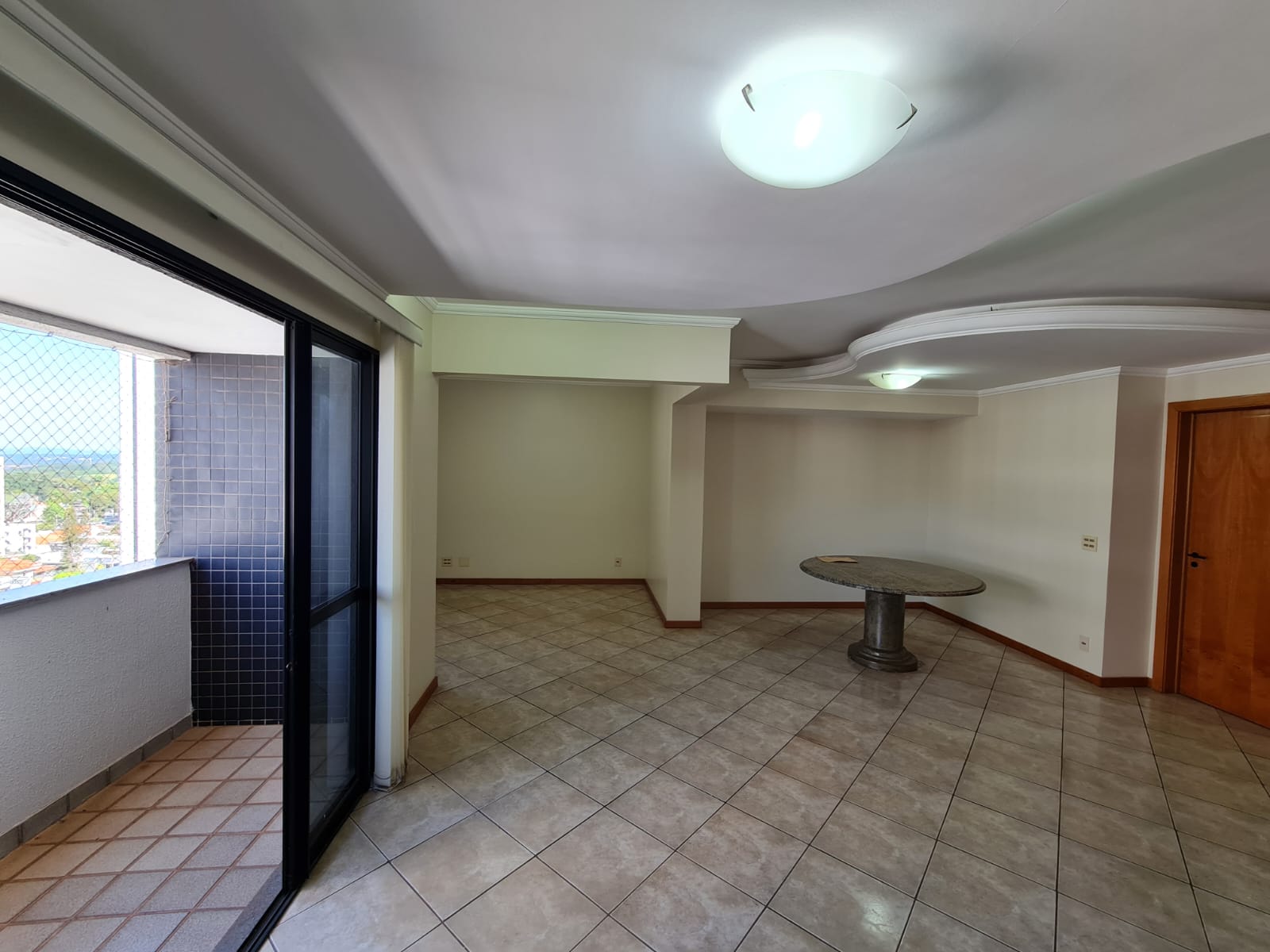 Imagem Apartamento com 3 Quartos à Venda, 153 m²em Centro - Marília