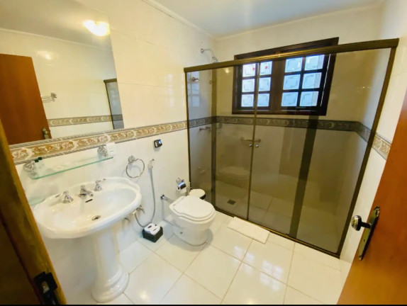 Imagem Casa com 3 Quartos à Venda, 1.000 m² em Capivari - Campos do Jordão Imagem Casa com 3 Quartos à Venda, 1.000 m² em Capivari - Campos do Jordão