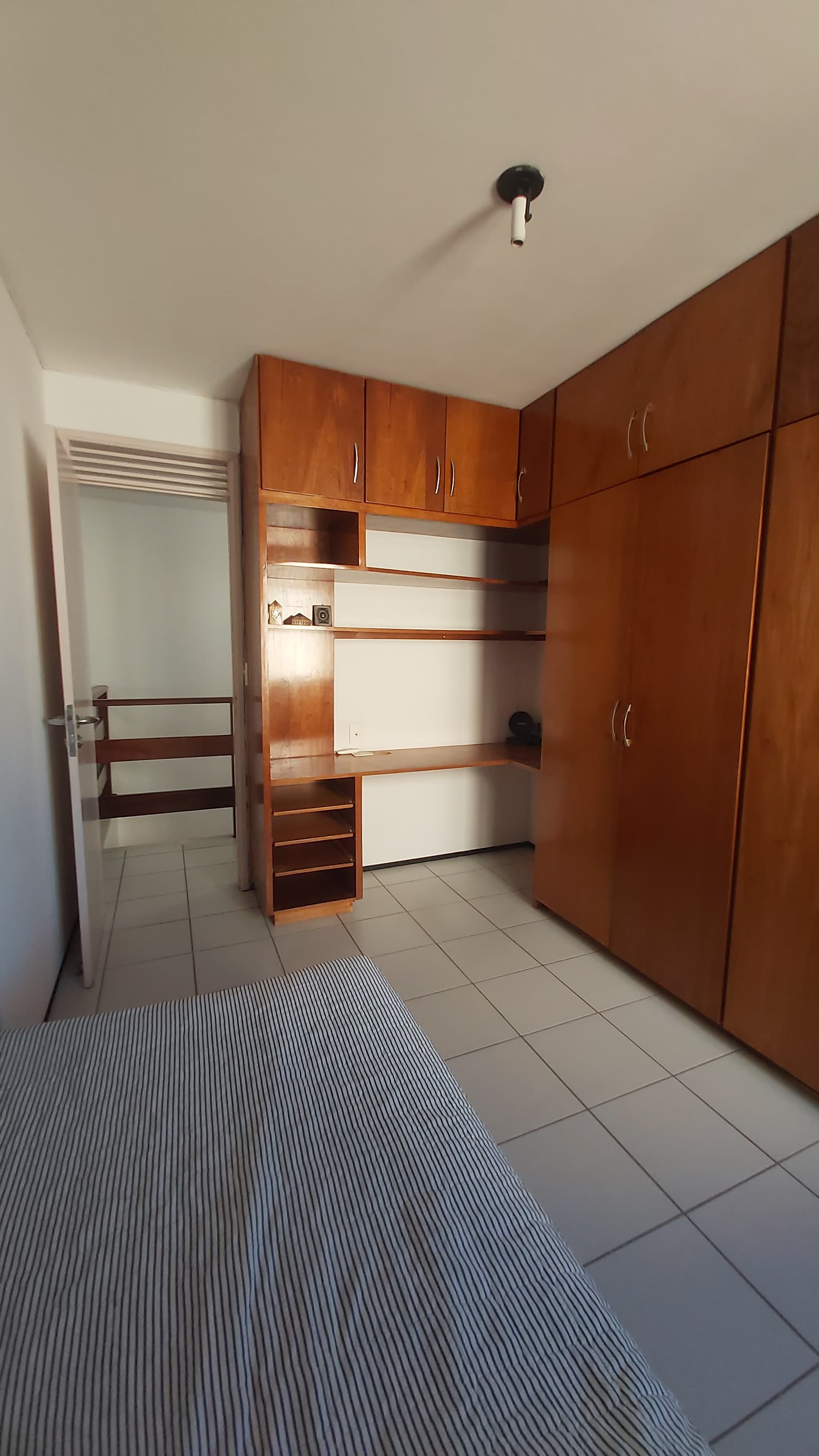 Imagem Casa de Condomínio com 4 Quartos à Venda, 198 m² em Sapiranga-Coité - Fortaleza Imagem Casa de Condomínio com 4 Quartos à Venda, 198 m² em Sapiranga-Coité - Fortaleza