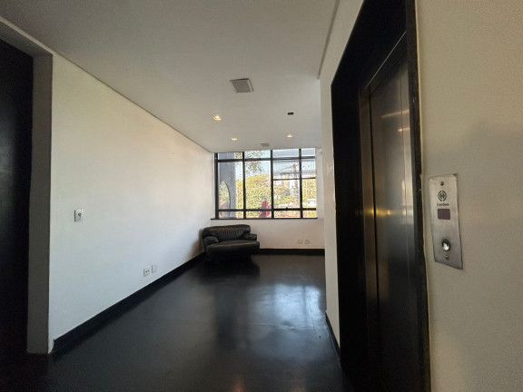 Imagem Imóvel Comercial à Venda ou Locação, 650 m²em Jardim Everest - São Paulo Imagem Imóvel Comercial à Venda ou Locação, 650 m²em Jardim Everest - São Paulo