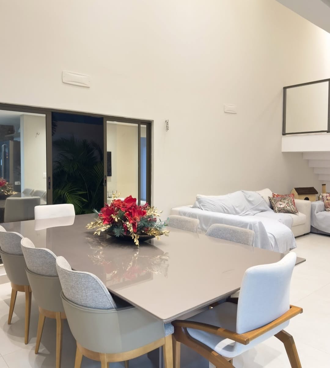 Imagem Casa de Condomínio com 4 Quartos à Venda, 270 m² em Urucunema - Eusébio Imagem Casa de Condomínio com 4 Quartos à Venda, 270 m² em Urucunema - Eusébio