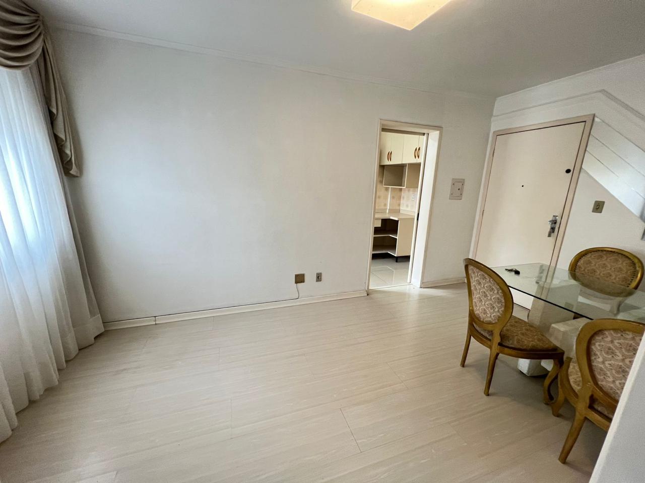Imagem Apartamento com 2 Quartos à Venda, 111 m² em Azenha - Porto Alegre